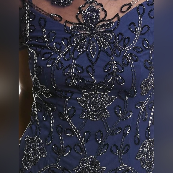 Adrianna Papell Hand-Beaded Godet Gown in Navy, Size 14 - Picture 3 of 9